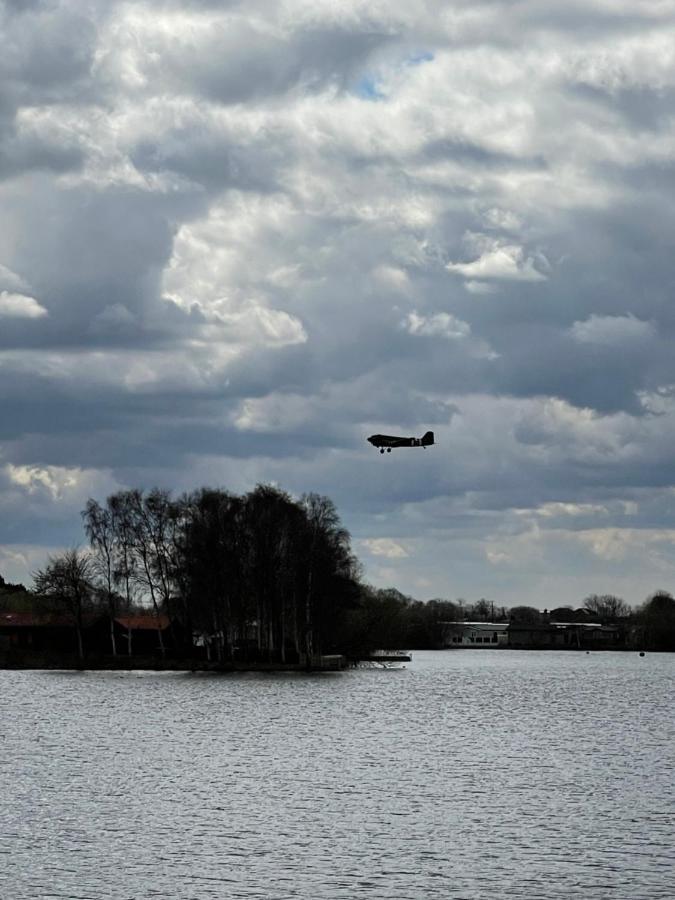 Sunscape Breaks At Tattershall Lakes Hotel Kültér fotó